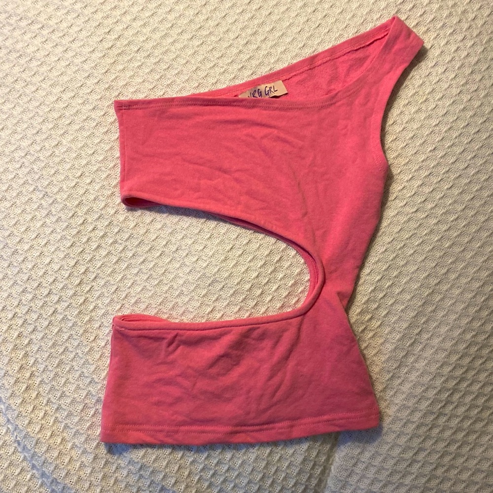 VERGE GIRL CUT-OUT ONE-SHOULDER PINK TOP. SIZE AU 8 (US 4). NEVER WORN.